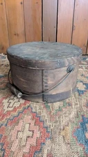 Antique Early Primitive Thick Wood Bail Handle Pantry Storage Box 11.5"