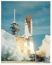 NASA Photo Space Shuttle Discovery STS-26 198...