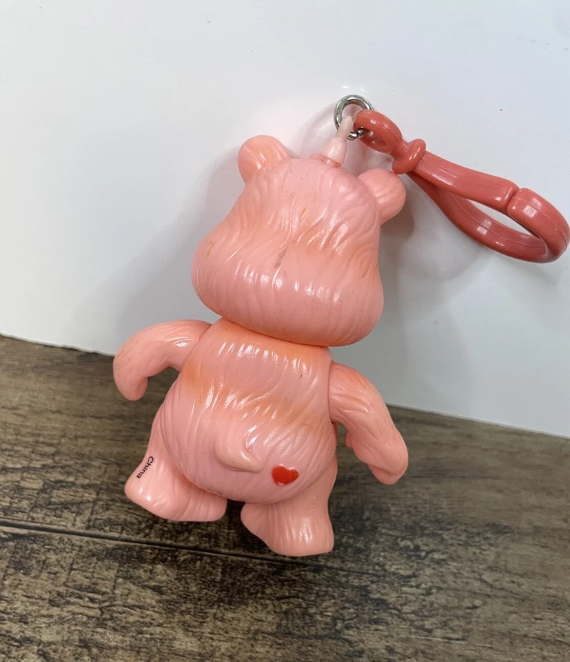 Llavero figura plástico vintage Care Bears Cheer Bear 3,5" con clip trasero Foto 3 de 4