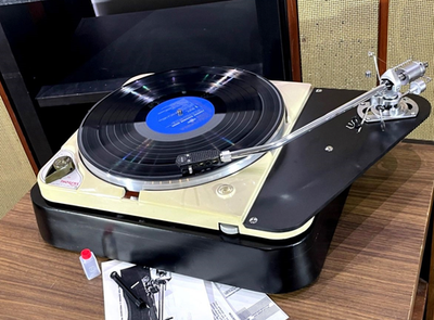 Thorens TD124 + SME 3012 Series II 12
