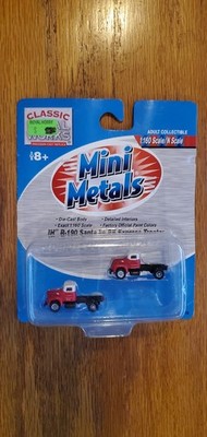 Classic Metal Works Mini N Scale #51119 IH R-190 Santa Fe RR Express Tractor