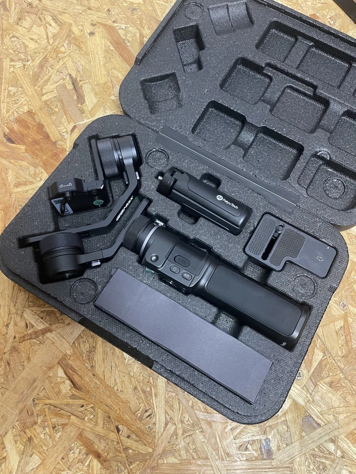 STABILISER GIMBAL HANDHELD FEIYU TECH G6MAX FOR CAMERAS - Image 2 of 3