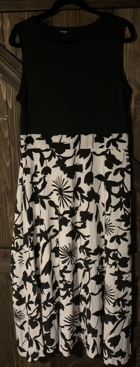 shein black and white maxi dress Shein Curve Black/White Maxi Dress Size 1XL