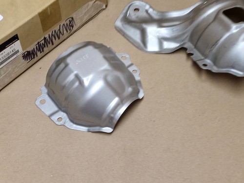 Mitsubishi Outlander Phev Exhaust Manifold Heat Shield Kit 2013-2021 1555B145 - Picture 2 of 11