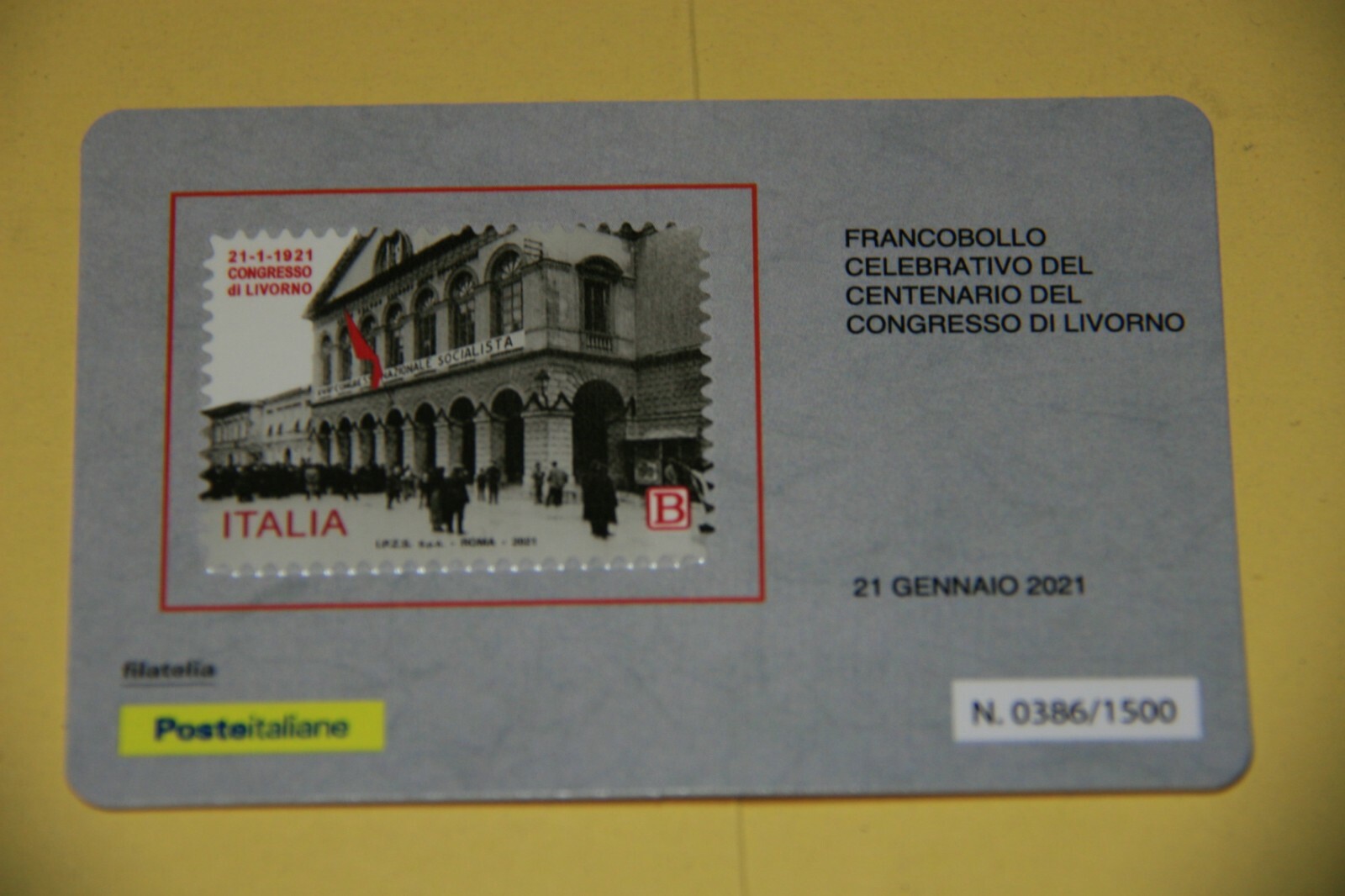 Foto 4 di 5