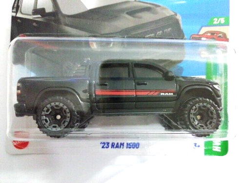 Hot Wheels '23 Dodge RAM 1500 HW Reverse Rake 2/5 2025 96/250 Modellino Pickup - Foto 6 di 7