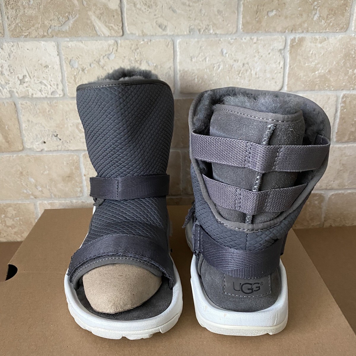 UGG×Teva COLLAB-HYBRID コラボ suicoke UGG×Teva COLLAB-HYBRID コラボ suicoke