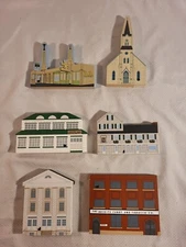Cat's Meow Village Collector’s Vintage Wood Collectibles Lot Of 6
