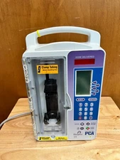 Hospira/Abbot Lifecare PCA pump w/patient controller and Key (D379)