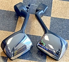 @ NEW GENUINE PACCAR OEM PAIR OF RH & LH AERO HOOD MOUNTED HEATED CHROME MIRRORS