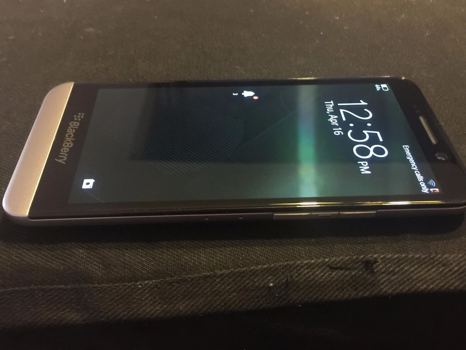 BlackBerry Z30 - 16 GB - Negro (Desbloqueado) + 9/10 COMO NUEVO --- ¡A LA VENTA!! Foto 2 de 4