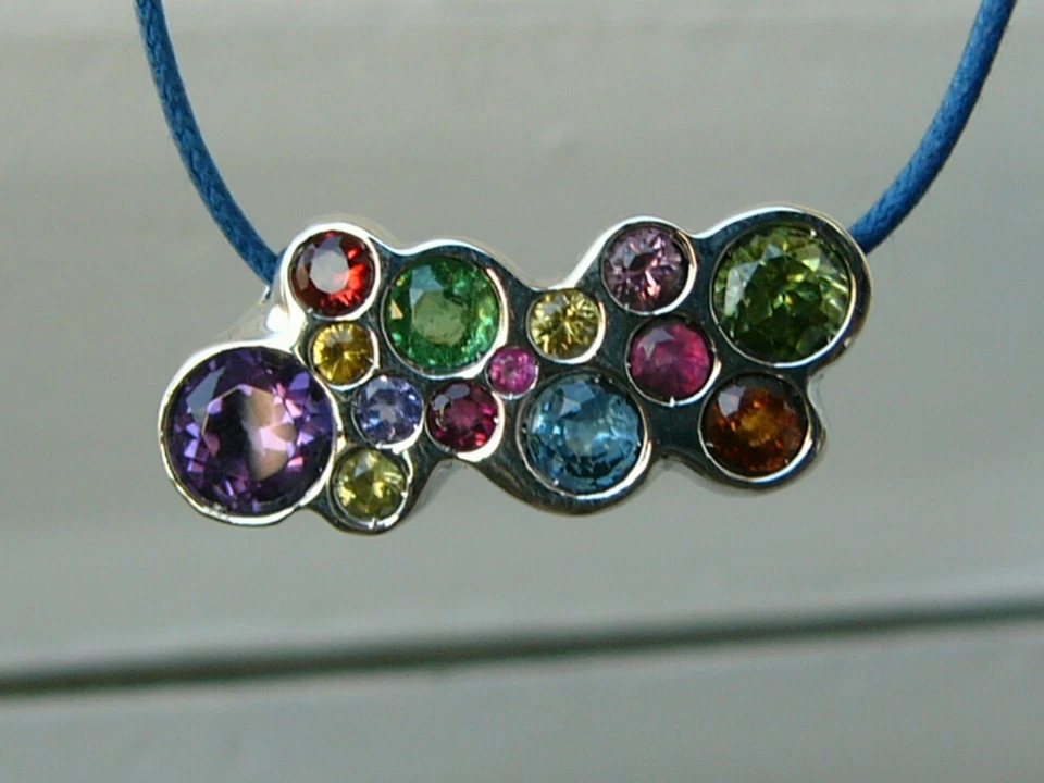 Solo su ordinazione,ciondolo,argento,zaffiro,rubino,smeraldo,peridoto,tormalina - Immagine 3 di 4