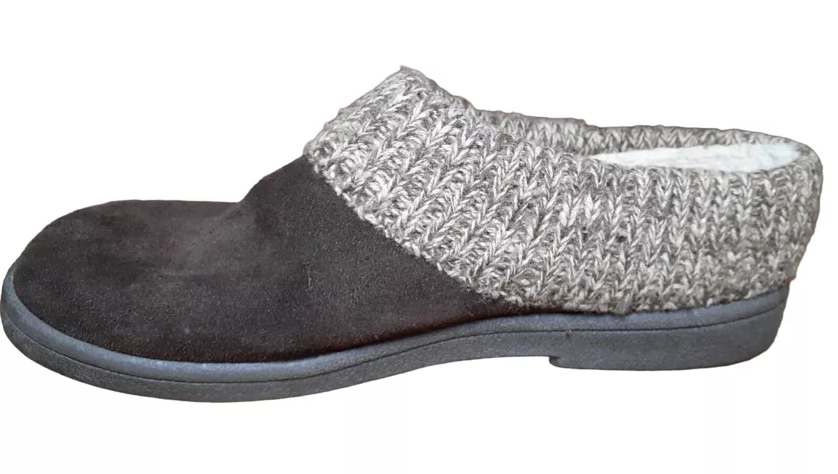 Clarks womens store bedroom slippers