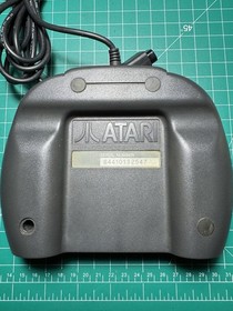 Atari Jaguar Console Bundle Used, EXCELLENT condition.  INCLUDES 4 Games.