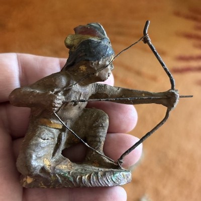 Vintage Elastolin Indian warrior Native American Shooting Arrow Bow Figure