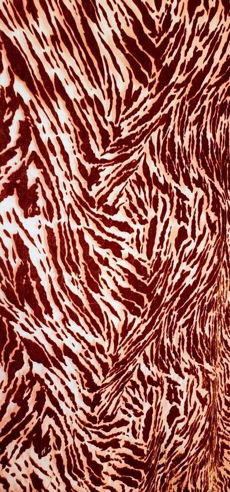 Lux Burnout Terciopelo Rojo y Dorado Animal Print 2 piezas (cada una 2,5 yardas x 44 pulgadas) Foto 4 de 4