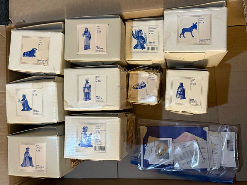 Vintage M.J. Goebel Hummel Nativity Lot