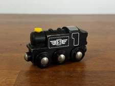 Wooden Steam Train Locomotive Engine Car #5 Black Magnetic Maxim Enterprise