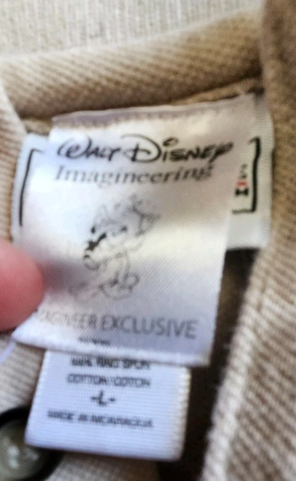 Camisa Polo Disney Imagineering Empleado Hechicero Mickey, Talla Grande, Blanca Foto 4 de 4