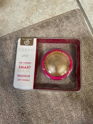 FOREO UFO LED Thermo Activated Smart Mask Device - Fuchsia