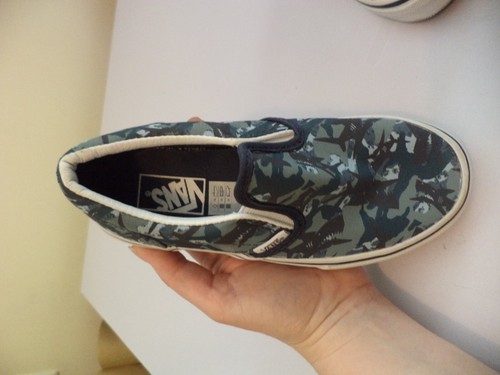 new Vans shark slip on skate shoes trainers boys size uk 13 kids - Picture 3 of 6