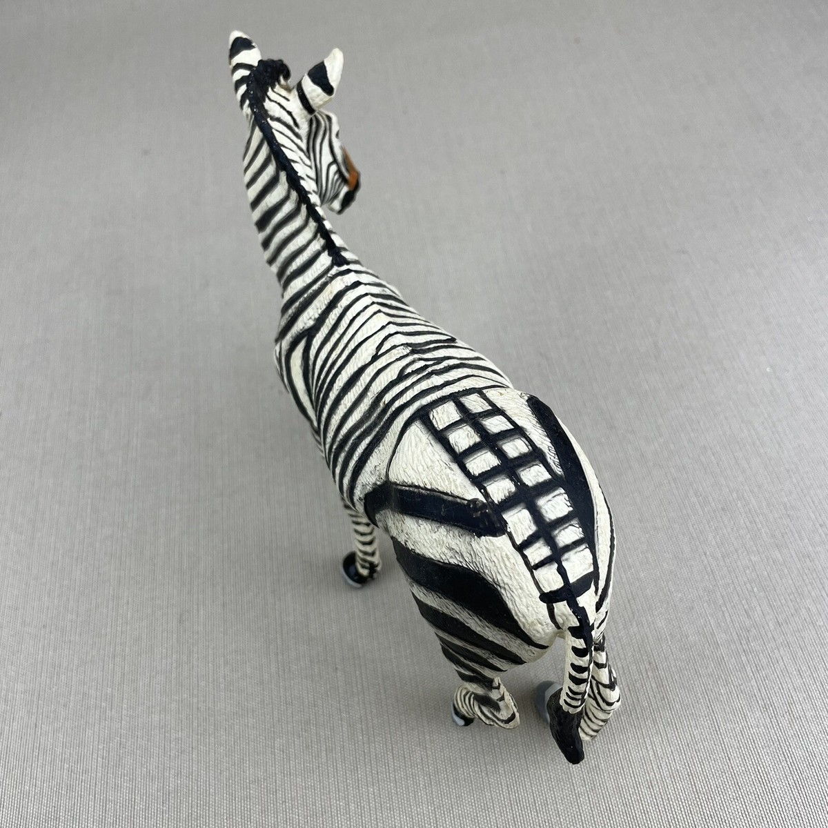Safari Ltd ZEBRA Vanishing Wild Animal Figure Vintage 1993 Retired