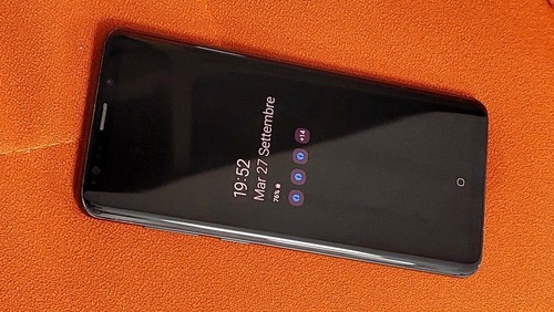 Samsung Galaxy s9+ (plus) Midnight Black - 64 + 32 Gb - pari al nuovo - Foto 2 di 6