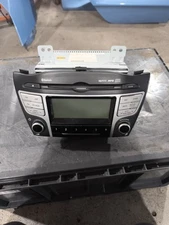 HYUNDAI IX35 MULTIMEDIA CD RADIO HEAD UNIT 96160-2Y230TAN  2013 MK1 