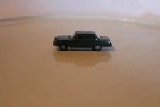 HO Scale Wiking, Mercedes Benz 200 Four Door Automobile, Green