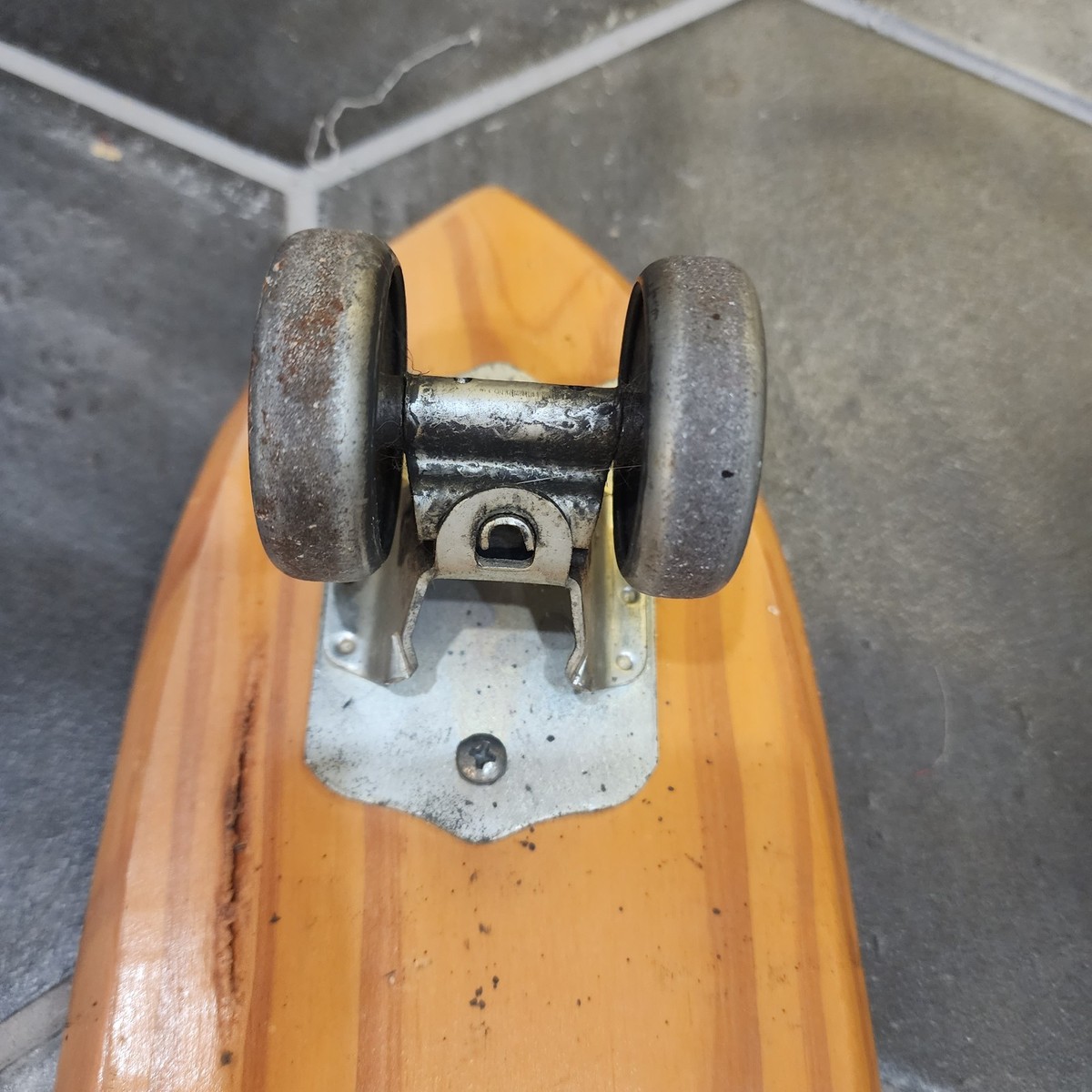 Vintage Nash Surfboards SHARK Wood Skateboard Metal Wheels XLNT
