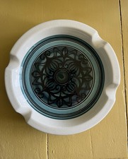 Dżersej z połowy wieku Ceramiczna taca na popiel Morski niebieski kolory