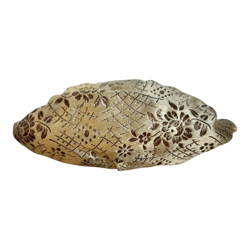 Vintage French Brocade Gold Tones Delicate Chain Silk Interior Mini Evening Bag - Picture 6 of 10