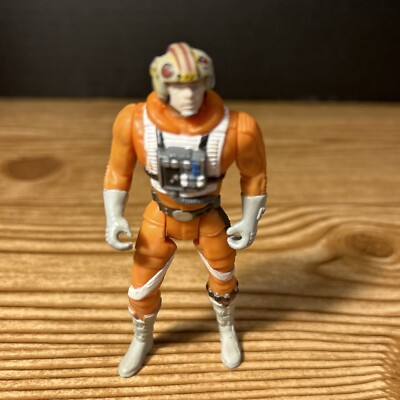 Star Wars 1995 Luke Skywalker X-Wing Pilot Action Figure