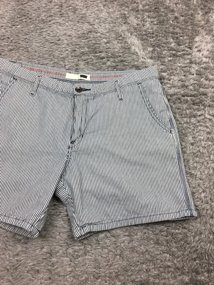 Pantalones Cortos Chinos Levi's Mujer Talla 31 Blanco Azul Rayas Algodón Foto 2 de 4