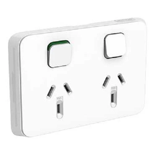Clipsal Iconic Double Powerpoint GPO 10Amp 3025-VW - Picture 1 of 4