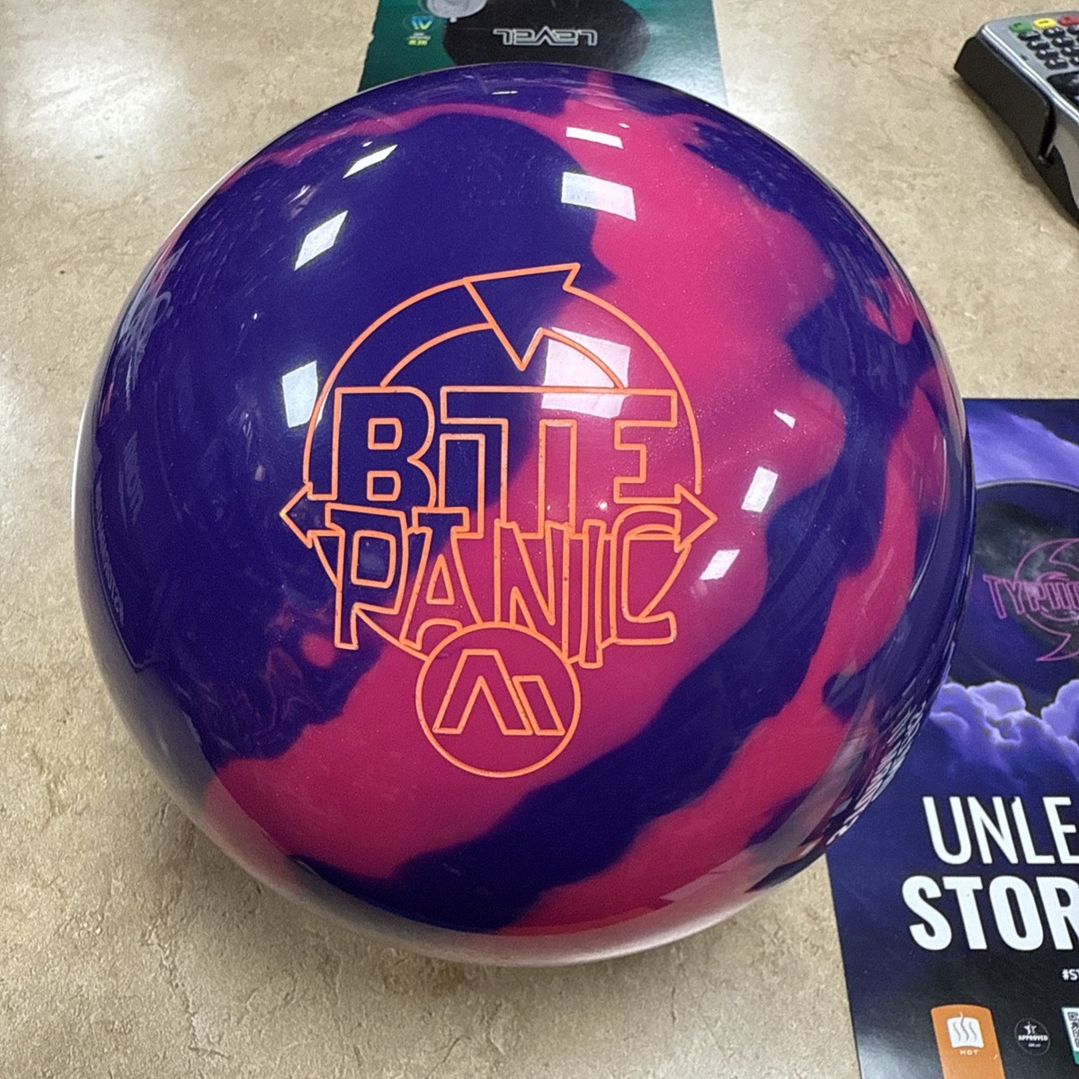 ボール 14p Storm Bite Panic Storm Bite Panic X Overseas Bowling Ball