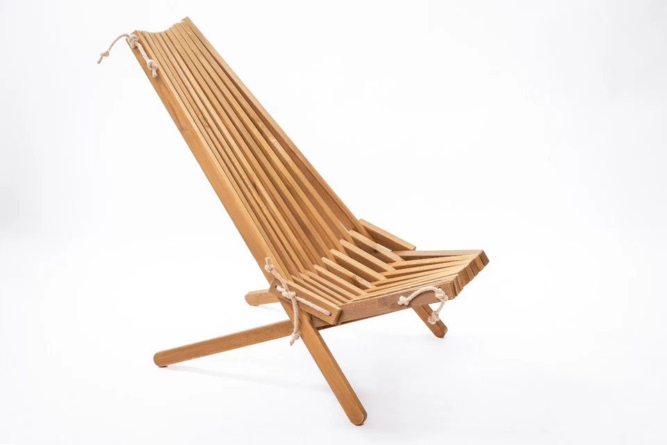 Scandinavian Handmade Foldable Garden Chair - Eco Wood, Bio Oils 50x80x100 cm - Image 3 of 4