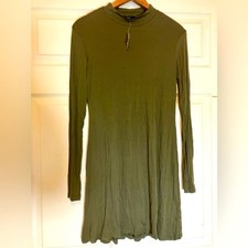 NWT, Forever 21 long sleeve dress, size medium beautiful olive color
