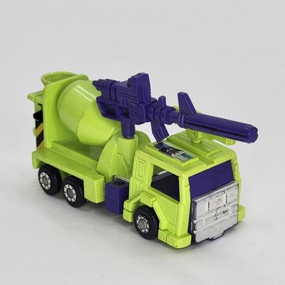 1984 G1 Transformers Mixmaster w/ weapons Constructicons Cement mixer truck