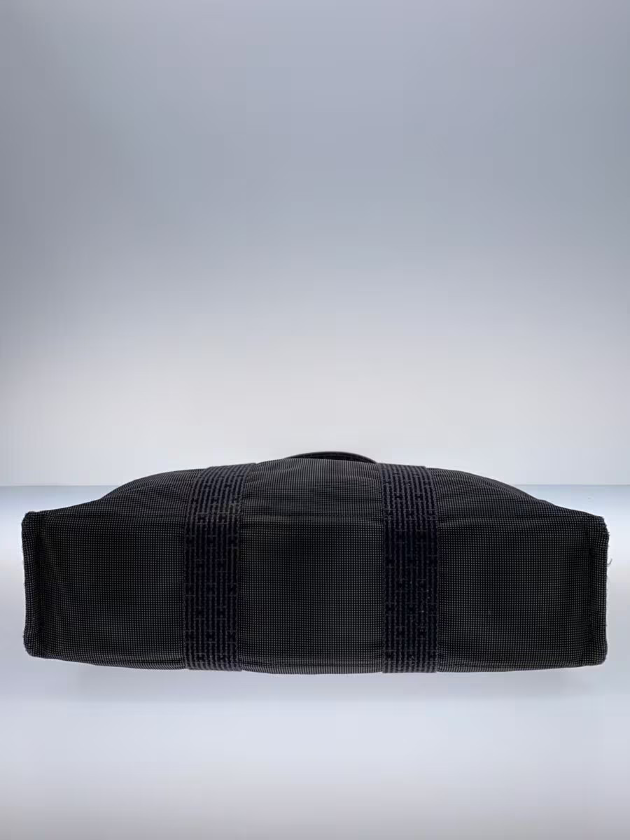 Authentic   HERMES Tote Bag Gray Solid Canvas - image 4