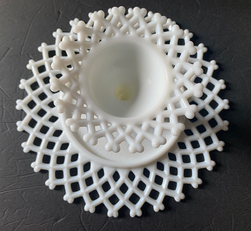 VINTAGE Reticulated Milk Glass Cake Stand, Westmorland, Wedding Cake Stand - Picture 10 of 15