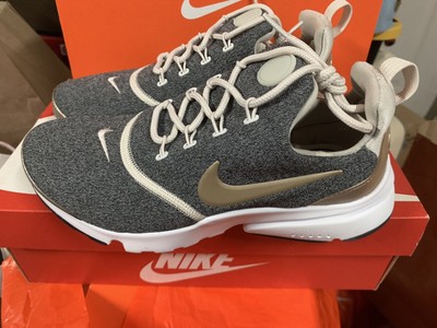 nike 910570