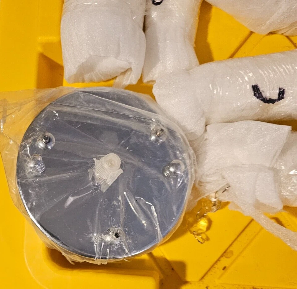 Warehouse of Tiffany Chandelier RL1051/4 (some crystal issues )READ!!! - Image 3 of 4