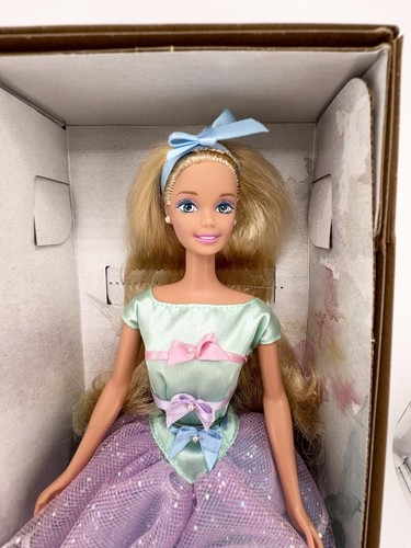 Spring Tea Party Barbie Doll 1997 Avon Exclusive Special Edition Blonde - Picture 2 of 12