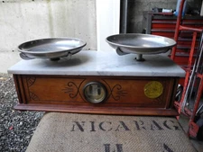 Antique Henry Troemner Marble Top Apothecary/Pharmacy Scale w  trays SERIAL#87