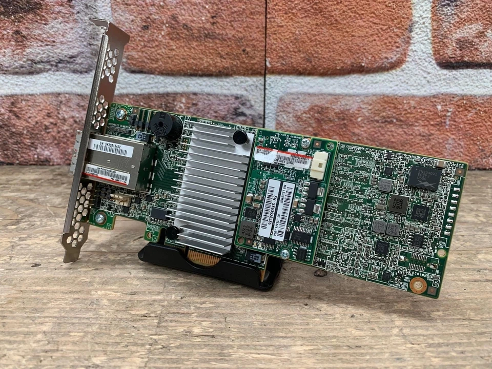 Genuine Intel RS3SC008 Dual Port RAID Controller Card - Full Height - Image 2 of 3