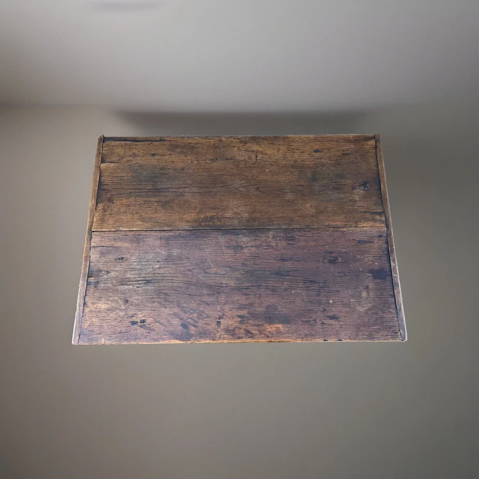 Antique 18th Century English Oak Tavern Table - Image 3 of 4