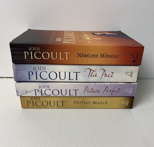 Jodi Picoult Standalone Novels x 4 Large Paperback Books Chick Lit Romance Drama - Picture 2 of 13