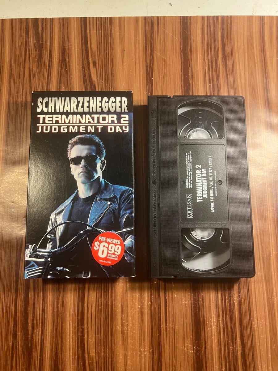 Terminator 2 Judgment Day VHS Arnold Schwarzenegger 1991 Movie