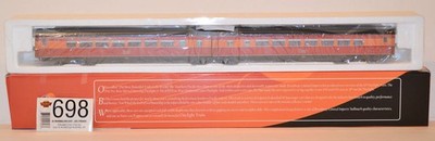 Broadway Limited #698 SP Daylight Articulated Chair 2 Car Set,  New in Box